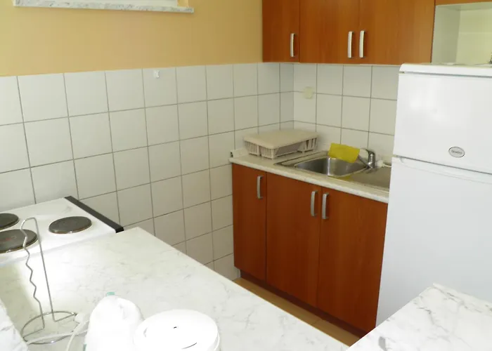 With Parking Space Baska, Krk - 22662 Baska (Krk)